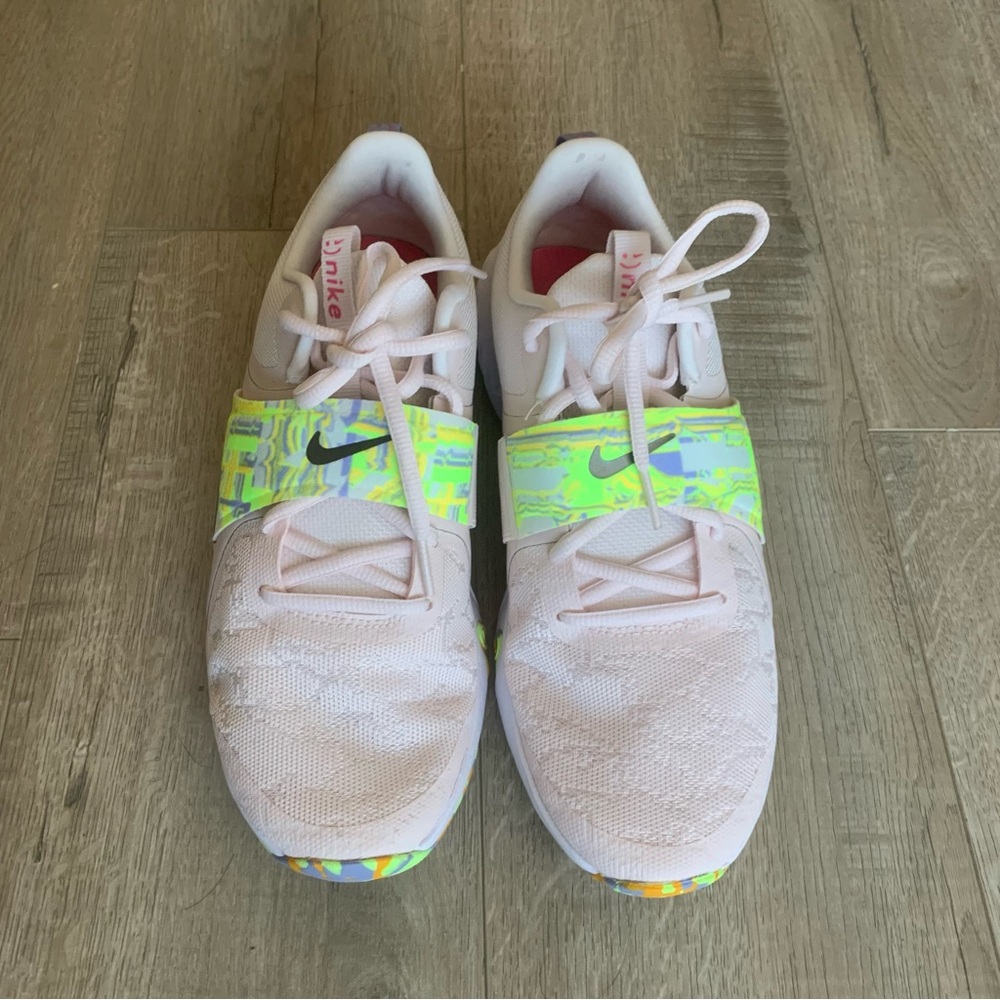 Nike Renew In Season Tr 12 PRM Light Pink Ghost Green Shoes Size: 8.5 New